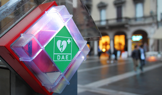 Les défibrillateurs automatisés externes (DAE) 