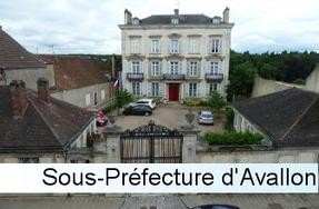 Photo et marianne illustrant la Sous-Préfecture d'Avallon.